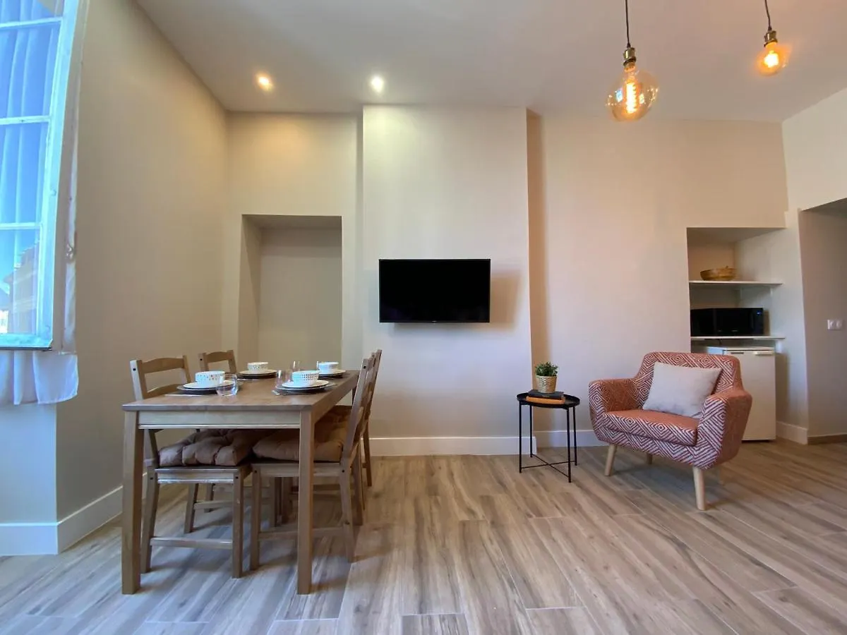 La Cosy Factory - Centre Historique Apartment Chambery 0*,